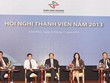 Lãnh đạo UBCK, VSD và HNX trao đổi với các thành viên giao dịch tại hội nghị cuối tuần qua
